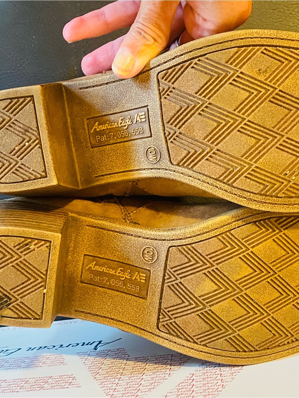 American eagle size 10 w - Picture 14 of 15